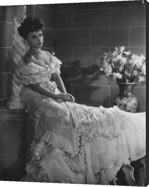 Odette Joyeux in Edmond T Grevilles Pour Une Nuit D Amour (1946)