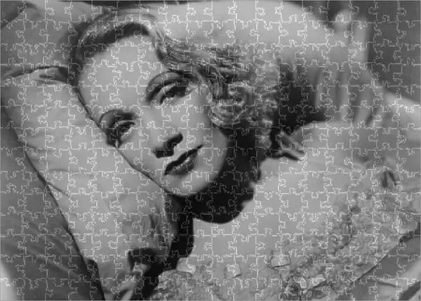 Marlene Dietrich in Ernst Lubitschs Angel (1937)