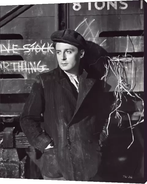 Derrick de Marney in Alfred Hitchcocks Young and Innocent (1937)