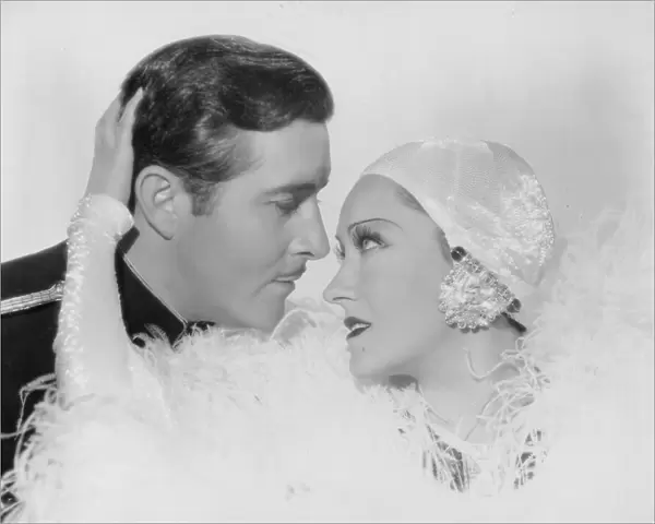 John Boles and Gloria Swanson in Joe Mays Music in the Air (1934)