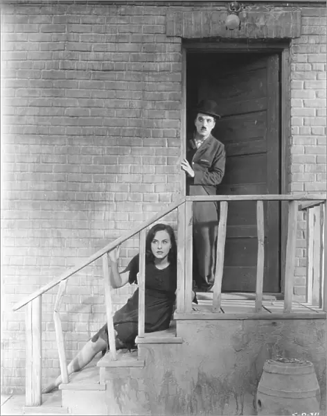 Charlie Chaplin and Paulette Goddard in Modern Times (1936)