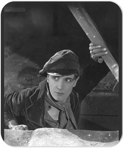 Ivor Novello in Graham Cutts The Rat (1925)