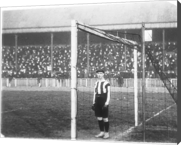 Hull City Goalkeeper, 1900