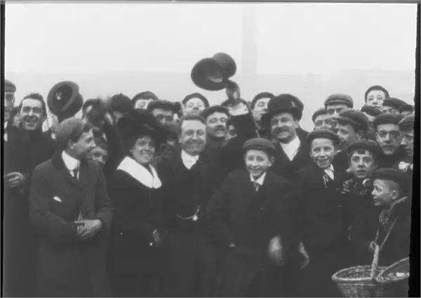 Rotherham Football Crowd, 1901