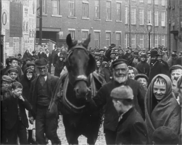 Street Scenes in the North of England, 1902