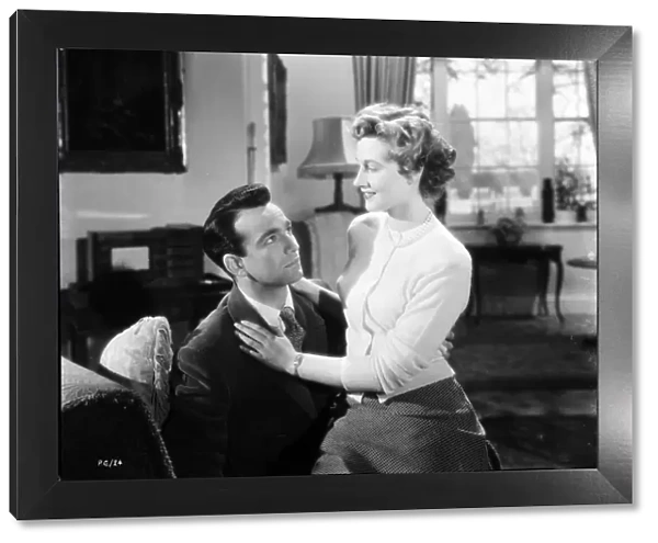 John Bentley and Rona Anderson in John Guillermins Torment (1949)