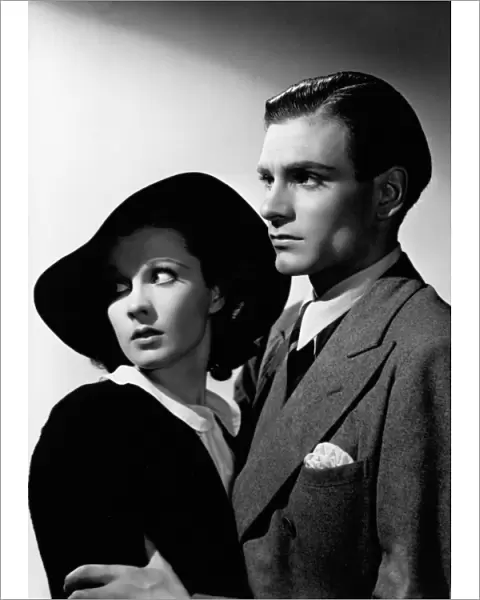 Vivien Leigh and Laurence Olivier in Basil Deans 21 Days (AKA First and the Last) (1939)