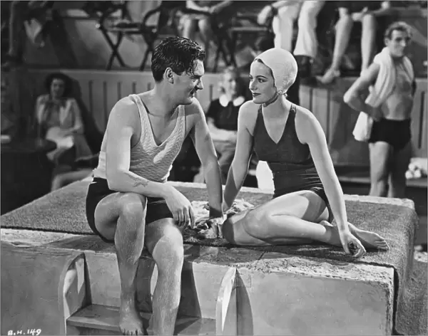 John Lodge and Margaret Lockwood in Carol Reeds Bank Holiday (1938)