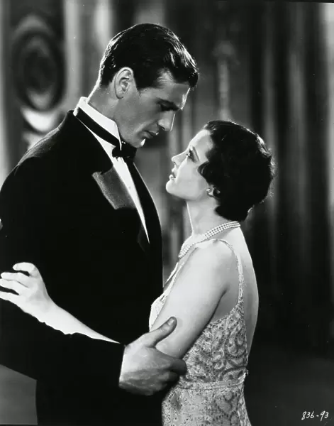 Gary Cooper and Sylvia Sidney in Rouben Mamoulians City Streets (1931)