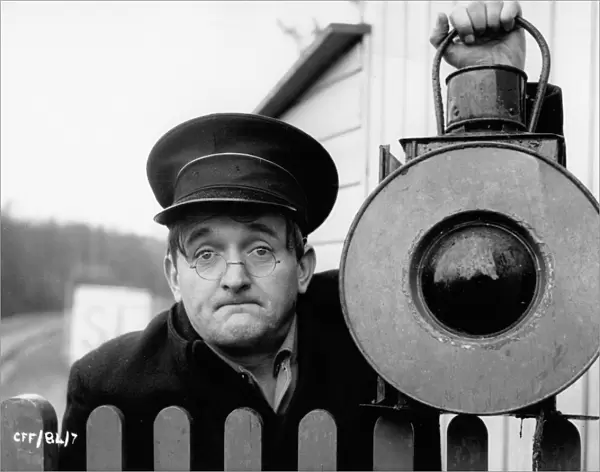 Graham Stark in Jan Darnley-Smiths Runaway Railway (1965)