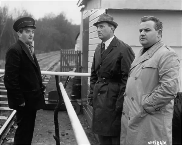 Graham Stark, Sydney Tafler, and Ronnie Barker in Jan Darnley-Smiths Runaway Railway (1965)