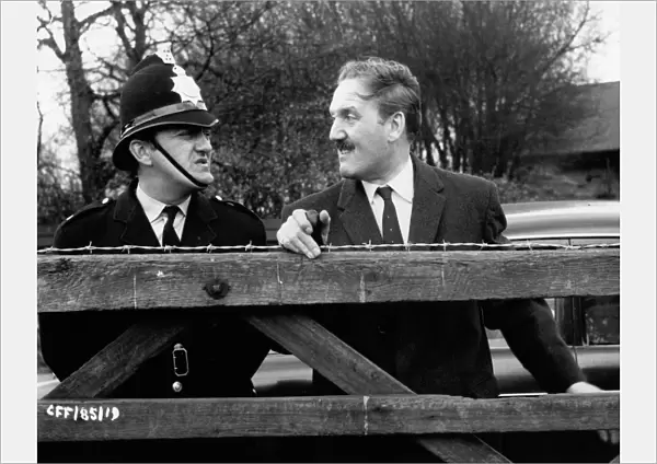 David Lodge and Bernard Cribbins in David Bracknells Cup Fever (1965)