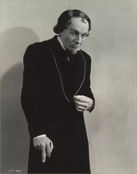 John Gielgud in Thorold Dickinsons The Prime Minister (1941)
