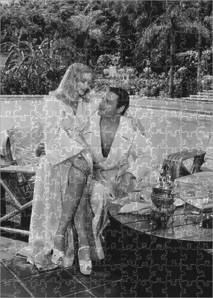 Joel McCrea and Veronica Lake in Preston Sturgess Sullivans Travels (1941)