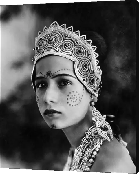 Seeta Devi in Franz Ostens Light Of Asia (1926)