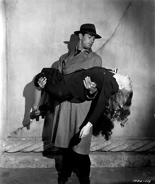 Alan Ladd and Veronica Lake in Frank Tuttles This Gun For Hire (1942)