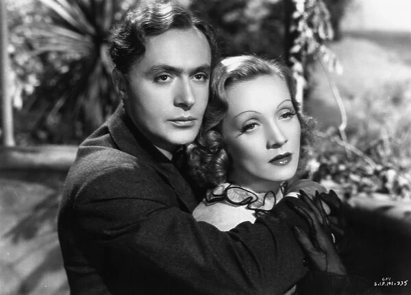 Charles Boyer and Marlene Dietrich in Richard Boleslavskys The Garden of Allah (1936)
