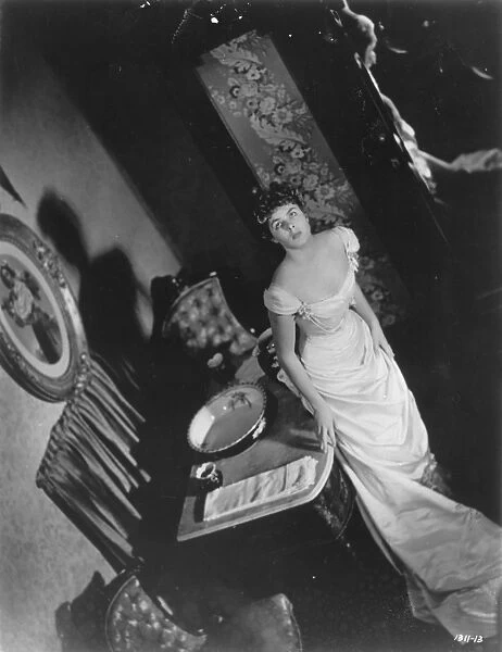Ingrid Bergman in George Cukors Gaslight (1944)