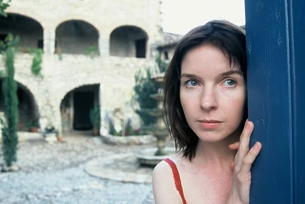 Jacqueline McKenzie in Paul Coxs The Human Touch (2004)
