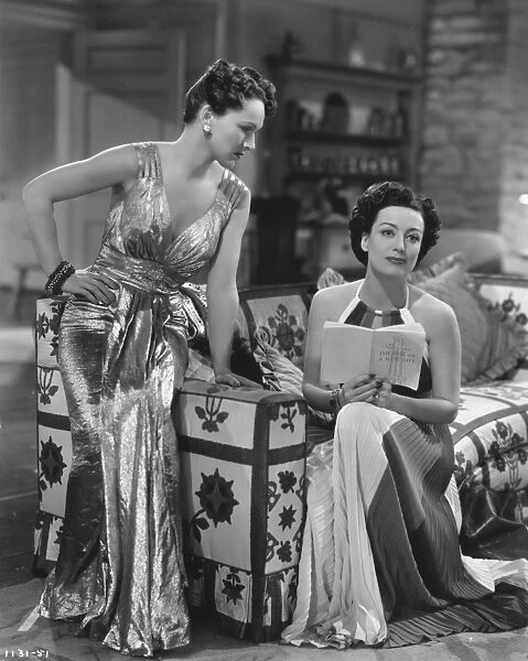 Rose Hobart and Joan Crawford in George Cukors Susan and God (1940)
