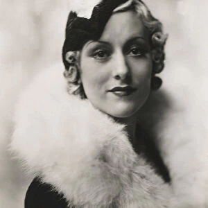 Vanda Greville in Sinclair Hills Gentleman of Paris (1931)