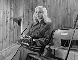 Retro Collection: Diana Dors in Maurice Elveys The Great Game (1953)