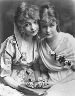 Classic Portraits Collection: Dorothy and Lillian Gish in DW Griffiths Orphans of the Storm (1921)