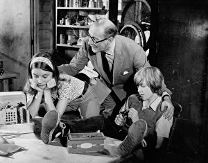 Children's Film Foundation Collection: Julie Collins, Richard Wattis, and Keith Chegwin in Milo Lewis The Troublesome Double (1971)