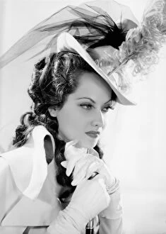 Classic Portraits Collection: Merle Oberon in Harold Youngs The Scarlet Pimpernel (1935)