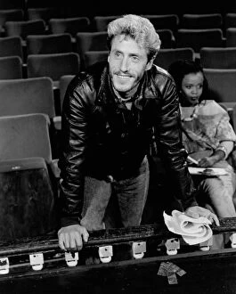 Children's Film Foundation Collection: Roger Daltrey in Jack Grossmans Pop Pirates (1984)
