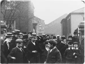 Mitchell & Kenyon Collection: West Bromwich Crowd, 1902